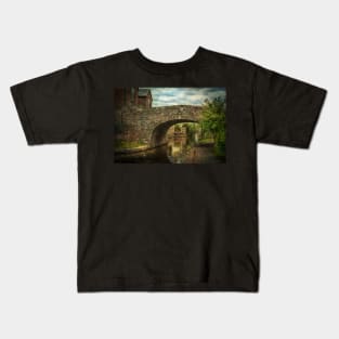 Canal Bridge In Brecon Kids T-Shirt